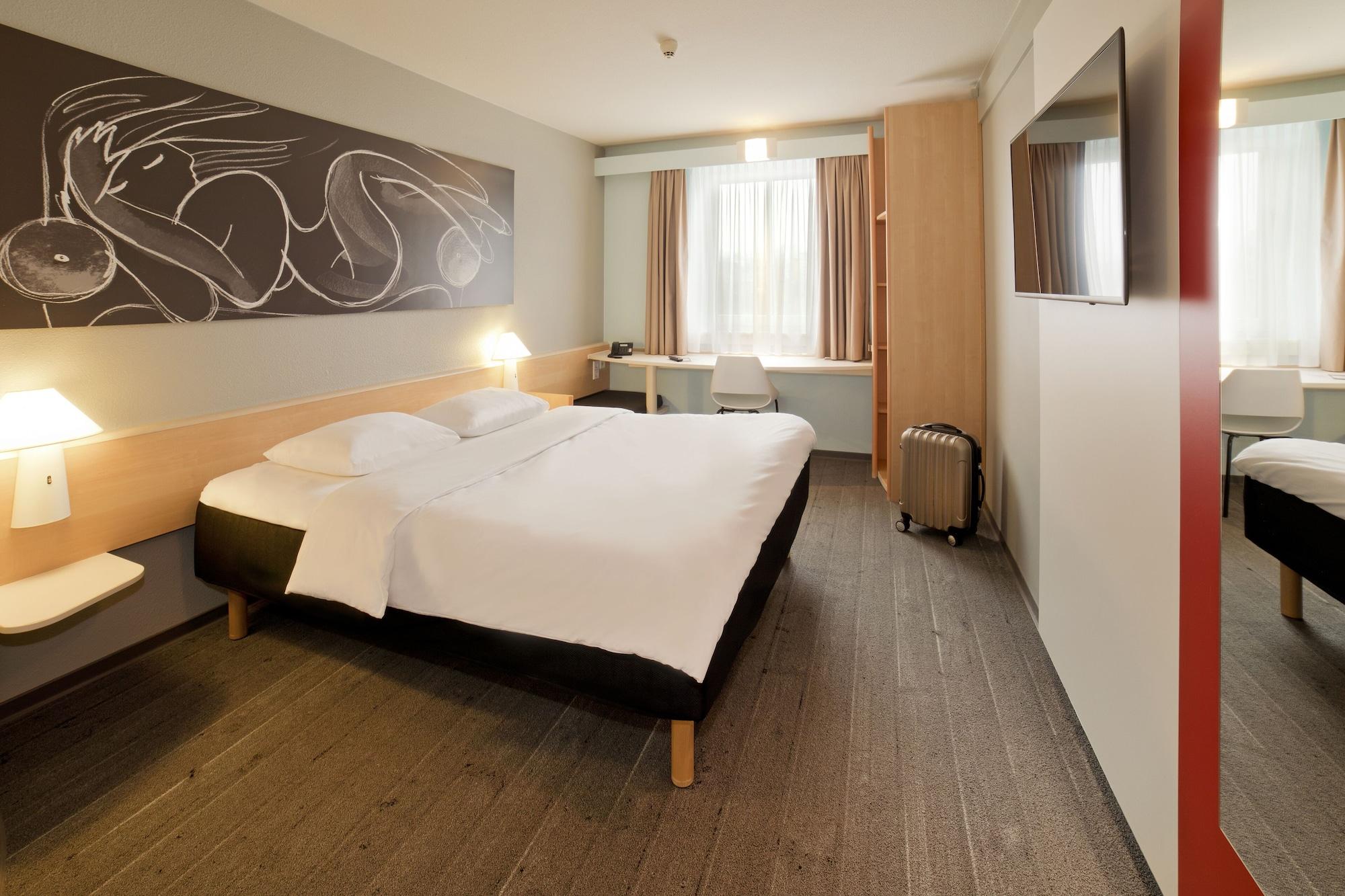 Hotel Ibis 2*