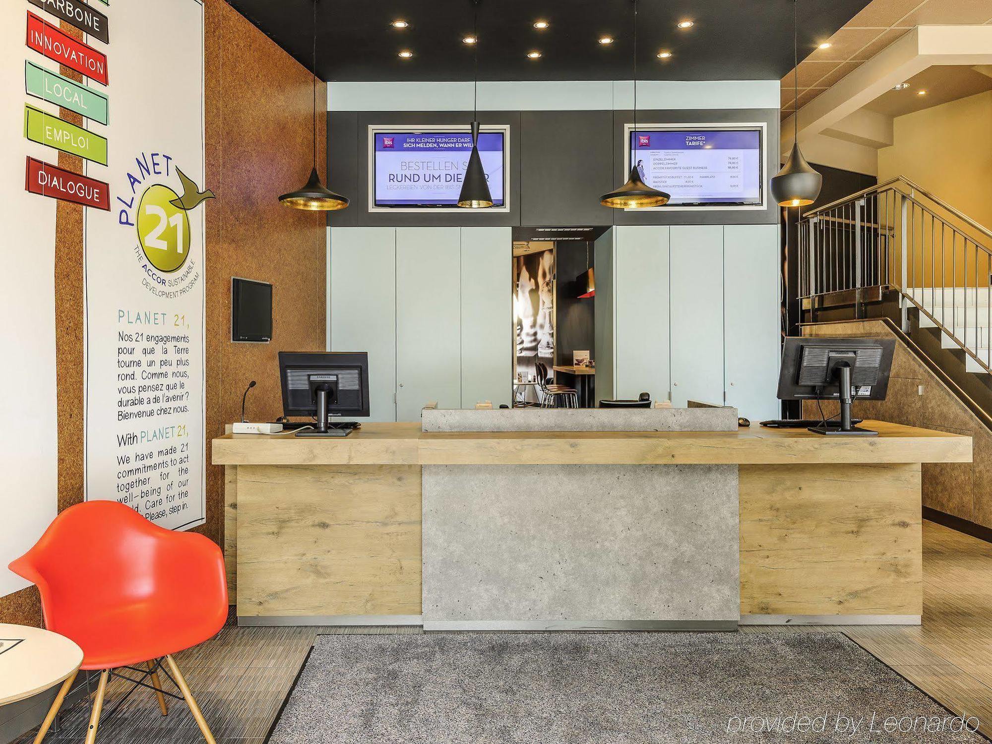 Ibis Hotel 2*