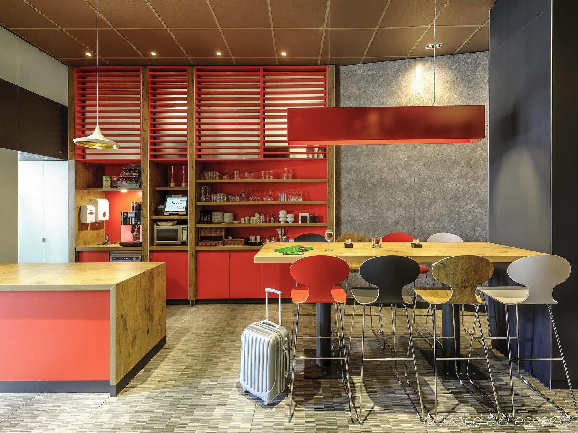 Hotel Ibis 2*